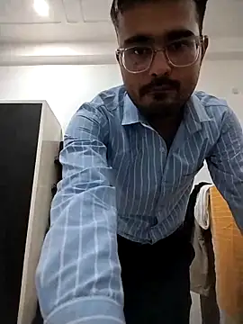 hornypurush online show from 04/22/26, 11:39