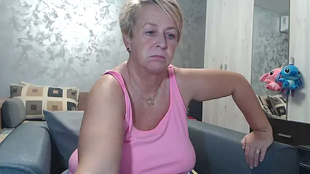 RosesandLillies online show from 10/10/25, 03:02