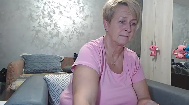 RosesandLillies online show from 03/22/25, 06:14