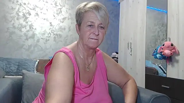 RosesandLillies online show from 02/07/26, 06:16