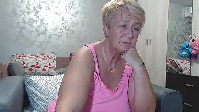 RosesandLillies online show from 09/21/25, 05:07