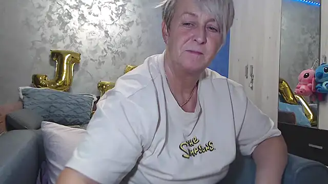 RosesandLillies online show from 01/05/26, 06:00