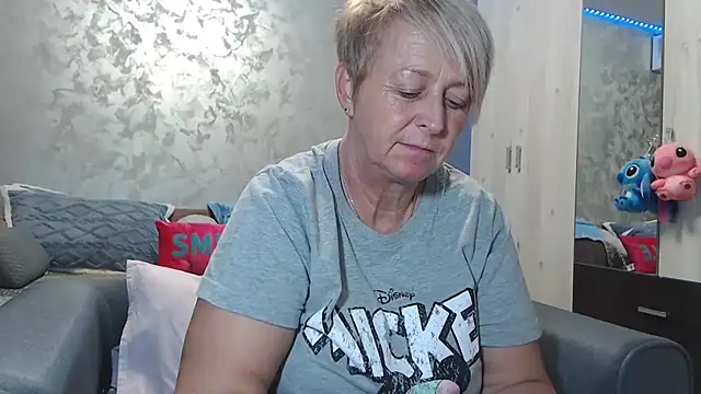 RosesandLillies online show from 02/24/26, 06:20