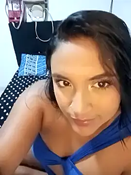 victoria roussee online show from 02/22/25, 10:52