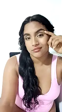 victoria roussee online show from 03/03/25, 06:52