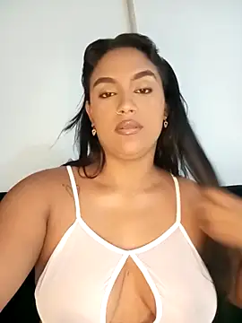 victoria roussee online show from 03/08/25, 05:38