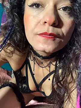 Snapshot of NatashaRex chatting on 06/27/26, 02:01 NatashaRex online show from 06/27/26, 02:01