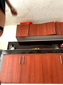 Snapshot of NatashaRex chatting on 11/22/25, 05:12 NatashaRex online show from 11/22/25, 05:12