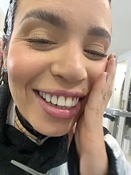 Snapshot of segb chatting on 09/09/25, 04:27 segb online show from 09/09/25, 04:27