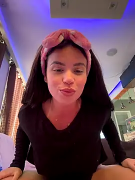 Snapshot of segb chatting on 09/17/25, 04:42 segb online show from 09/17/25, 04:42