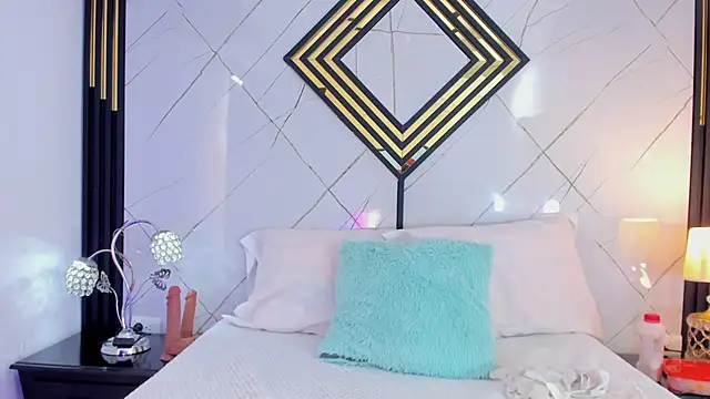 EmilyDiaaz online show from 09/29/25, 12:22