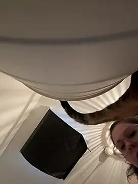 Rosiee69  online show from 03/15/25, 12:45