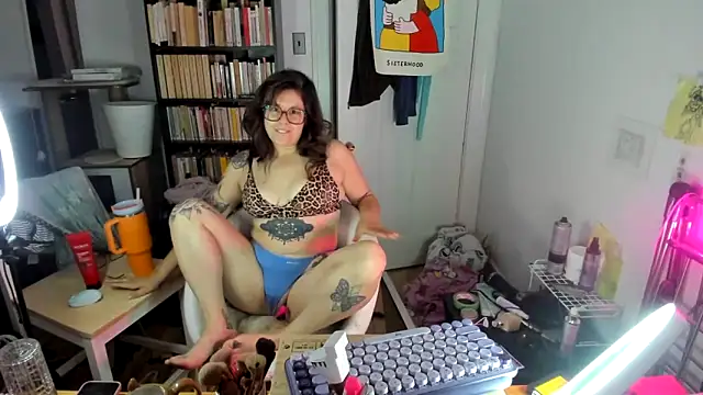 Rosiee69  online show from 10/09/25, 11:33