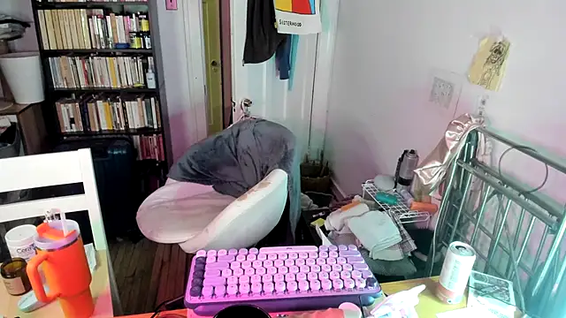 Rosiee69  online show from 11/09/25, 02:26