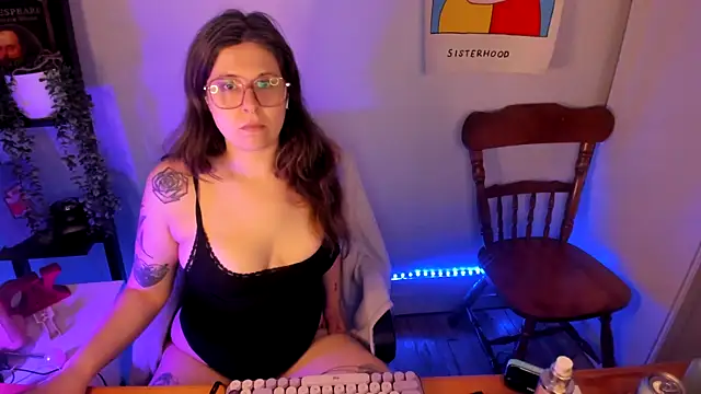 Rosiee69  online show from 03/23/26, 07:58