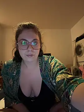 Rosiee69  online show from 03/17/25, 10:27