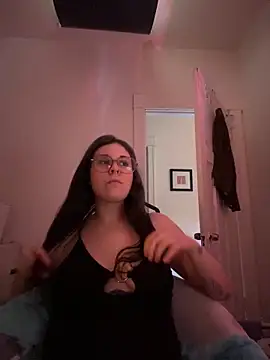 Rosiee69  online show from 03/05/25, 09:15