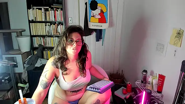 Rosiee69  online show from 09/29/25, 10:37