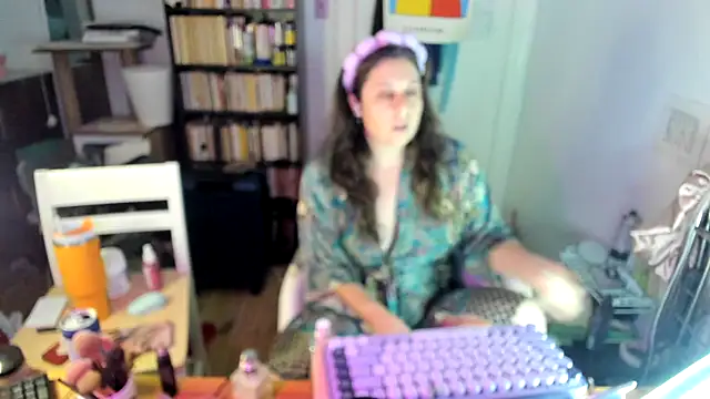 Rosiee69  online show from 11/02/25, 04:45