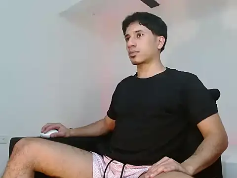 AngelHil online show from 10/27/25, 04:24