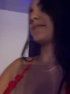 Alice surprise online show from 03/13/25, 09:37