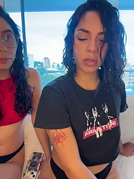 Alice surprise online show from 12/02/25, 09:16