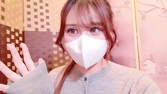 noa chi online show from 10/17/25, 04:49