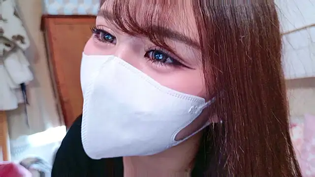 noa chi online show from 11/10/25, 03:44