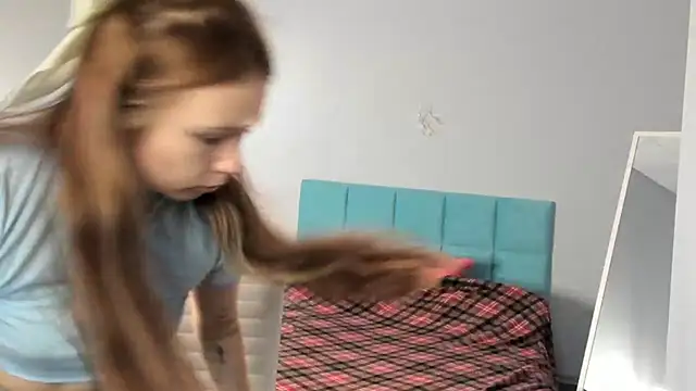 boozekirs  online show from 11/28/25, 03:17