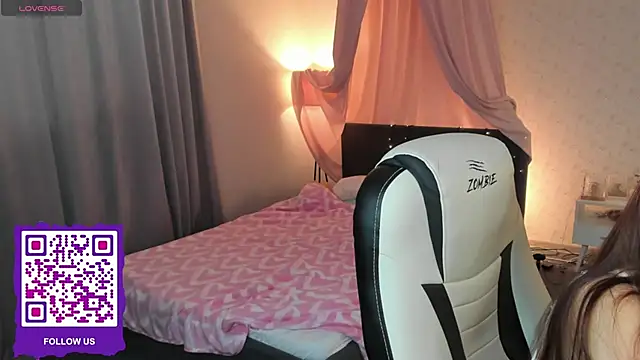 boozekirs  online show from 09/13/25, 02:22