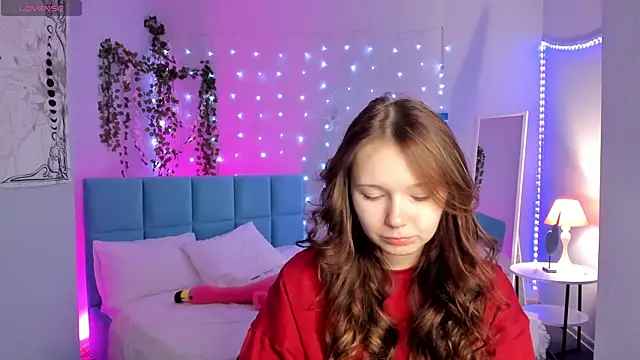 boozekirs  online show from 04/07/26, 02:57
