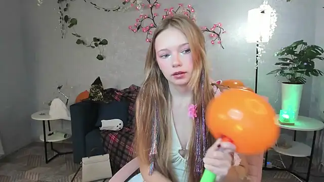 boozekirs  online show from 10/25/25, 03:28