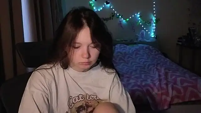 Snapshot of boozekirs_ chatting on 02/19/26, 03:03 boozekirs online show from 02/19/26, 03:03