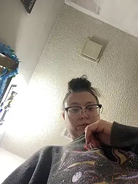 HTXBELLE online show from 02/14/26, 04:18