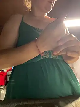 HTXBELLE online show from 02/28/26, 12:32