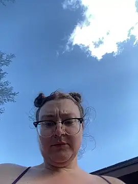 HTXBELLE online show from 03/03/26, 10:50