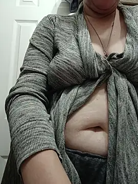 HTXBELLE online show from 11/02/25, 06:46