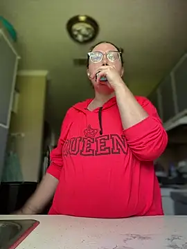 HTXBELLE online show from 03/28/26, 04:52