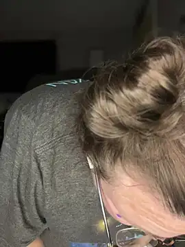 HTXBELLE online show from 04/04/26, 11:22