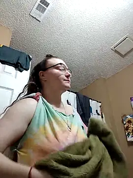 HTXBELLE online show from 09/28/25, 05:42