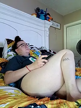 HTXBELLE online show from 09/20/25, 08:47