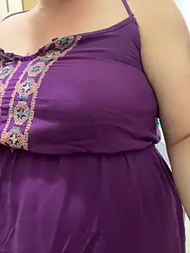 HTXBELLE online show from 02/05/26, 06:31