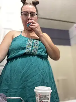 HTXBELLE online show from 04/02/26, 05:41