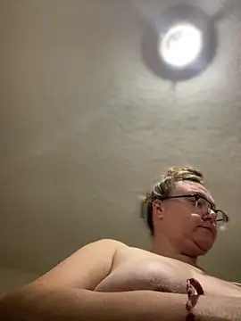 HTXBELLE online show from 05/14/26, 11:35