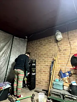 HTXBELLE online show from 12/17/25, 07:46