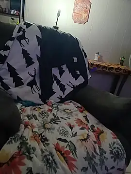 HTXBELLE online show from 11/02/25, 05:45