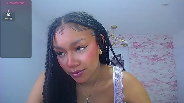 Snapshot of catalina25_t chatting on 03/02/25, 11:52 catalina25 t online show from 03/02/25, 11:52