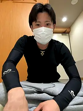 Snapshot of chiba_chan chatting on 10/27/25, 11:22 chiba chan online show from 10/27/25, 11:22