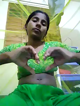 Snapshot of SEXY-boudi43 chatting on 03/09/25, 12:31 SEXY-boudi43 online show from 03/09/25, 12:31