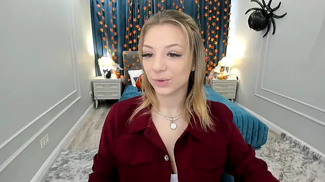 AmandaGracy 1 online show from 10/20/25, 06:04